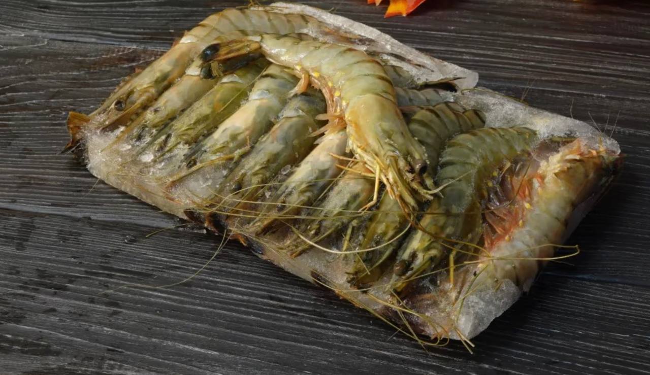 Tiger prawns, unpeeled, frozen - Old Fisherman